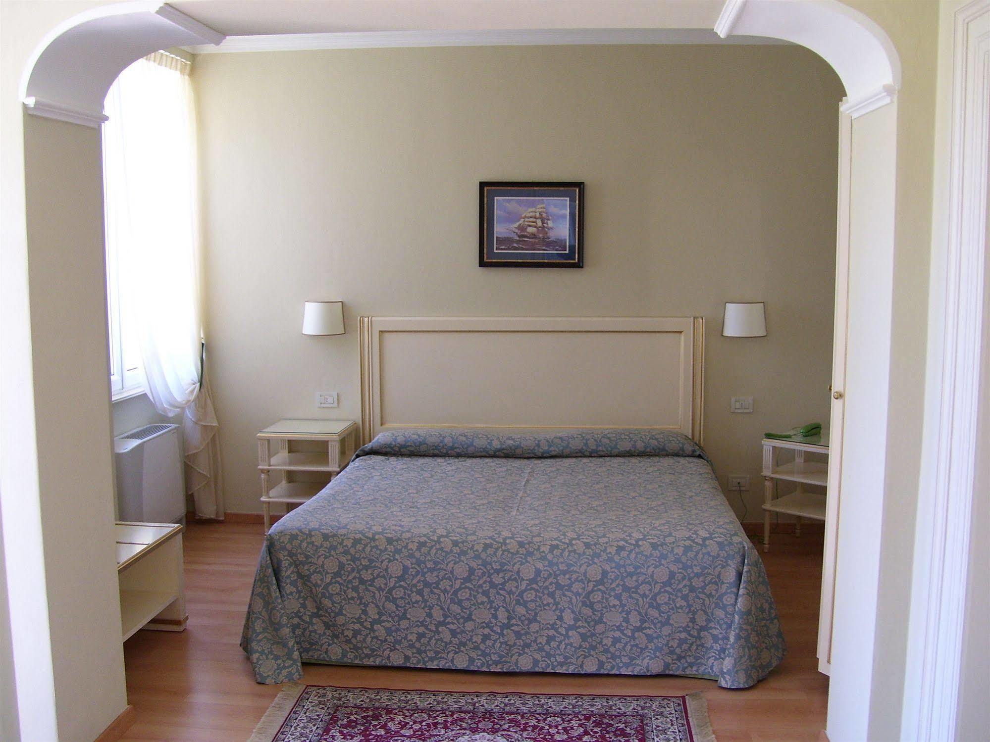 Villa La Mirabella Cadenabbia Екстер'єр фото
