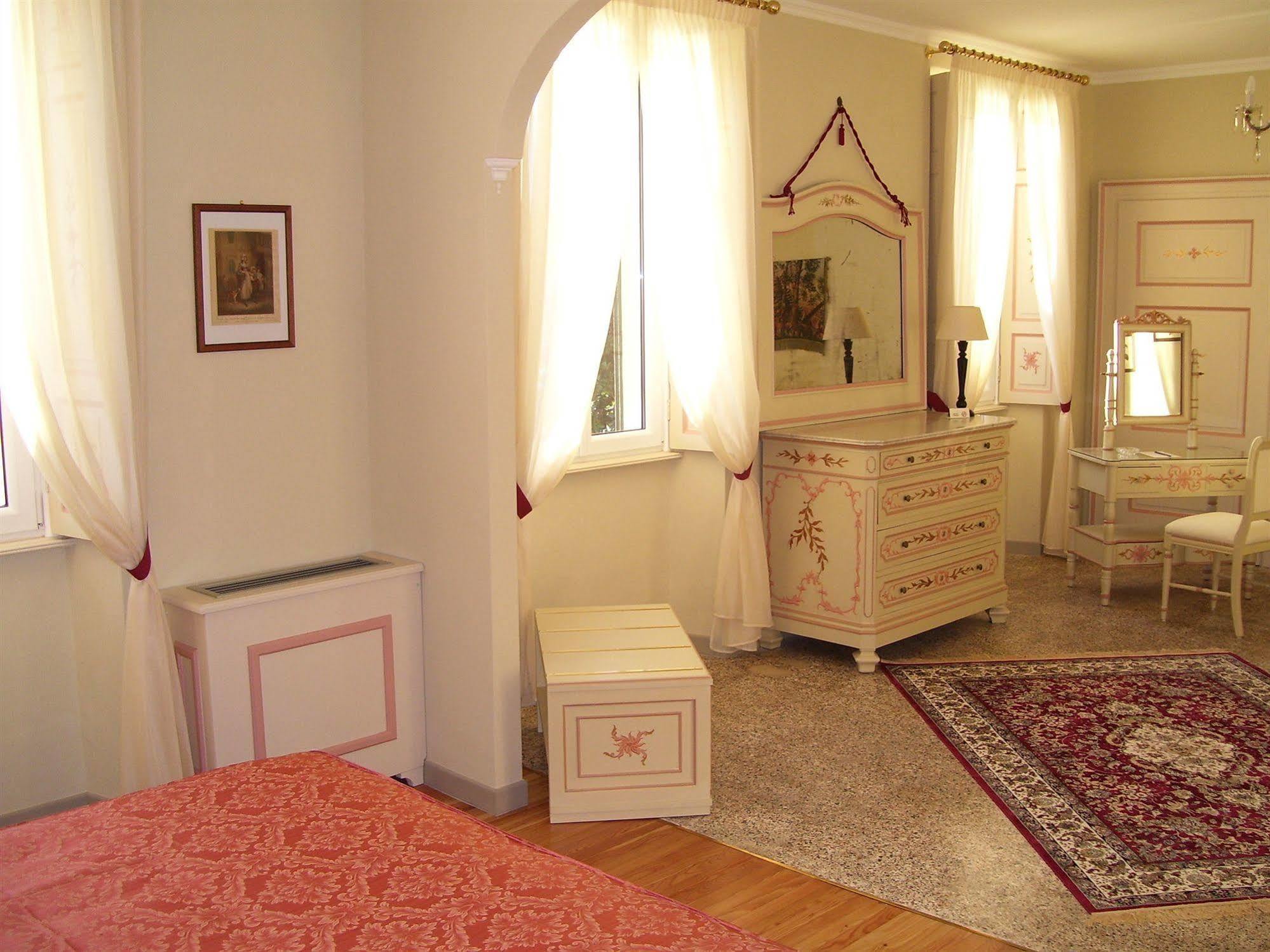 Villa La Mirabella Cadenabbia Екстер'єр фото