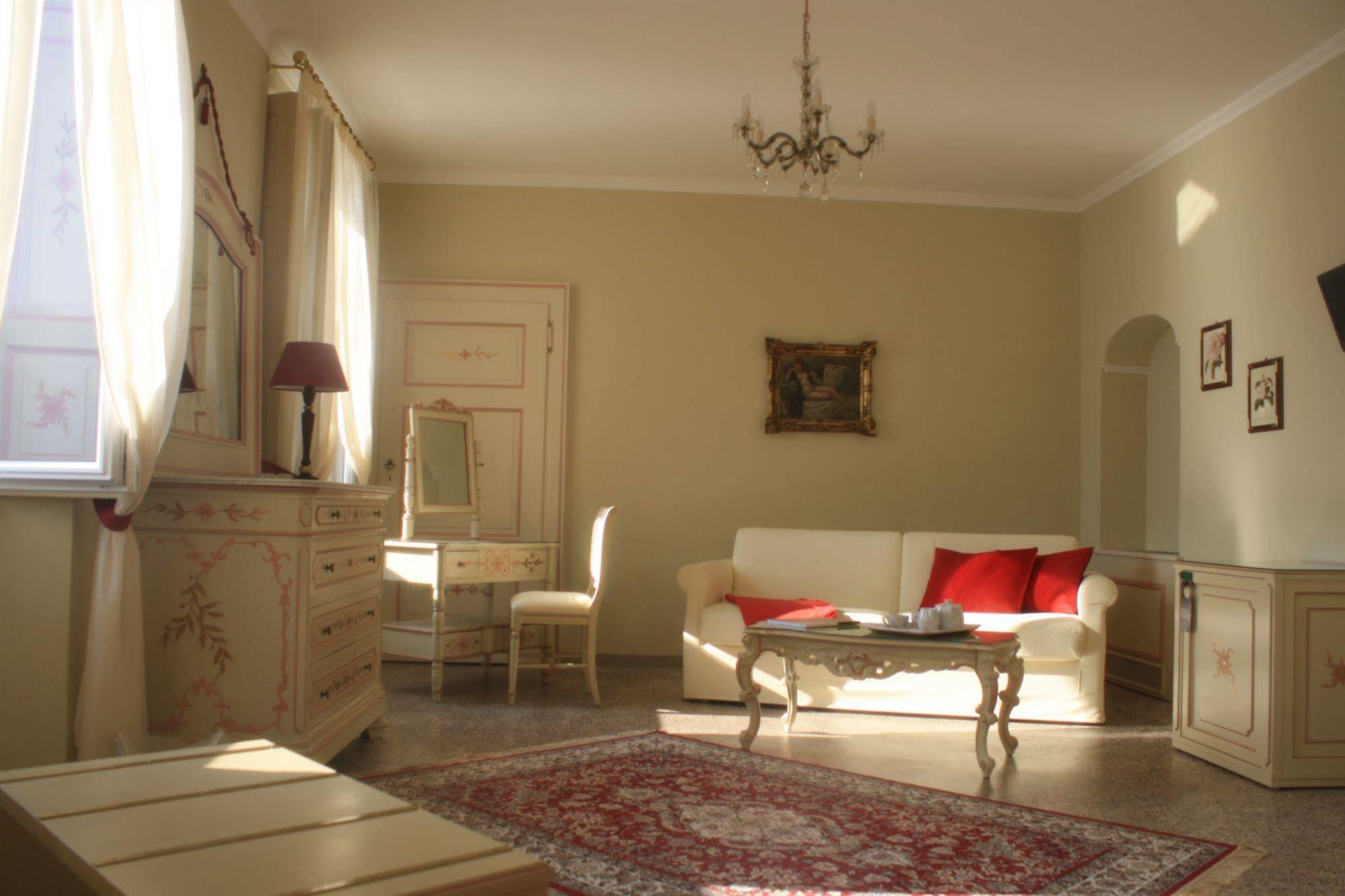 Villa La Mirabella Cadenabbia Екстер'єр фото